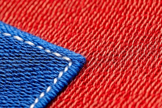 detail stehovej techniky na látke