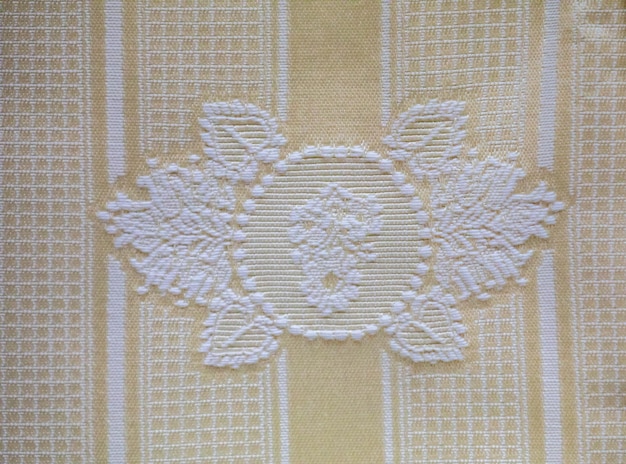 dekoratívny vyšívaný motív